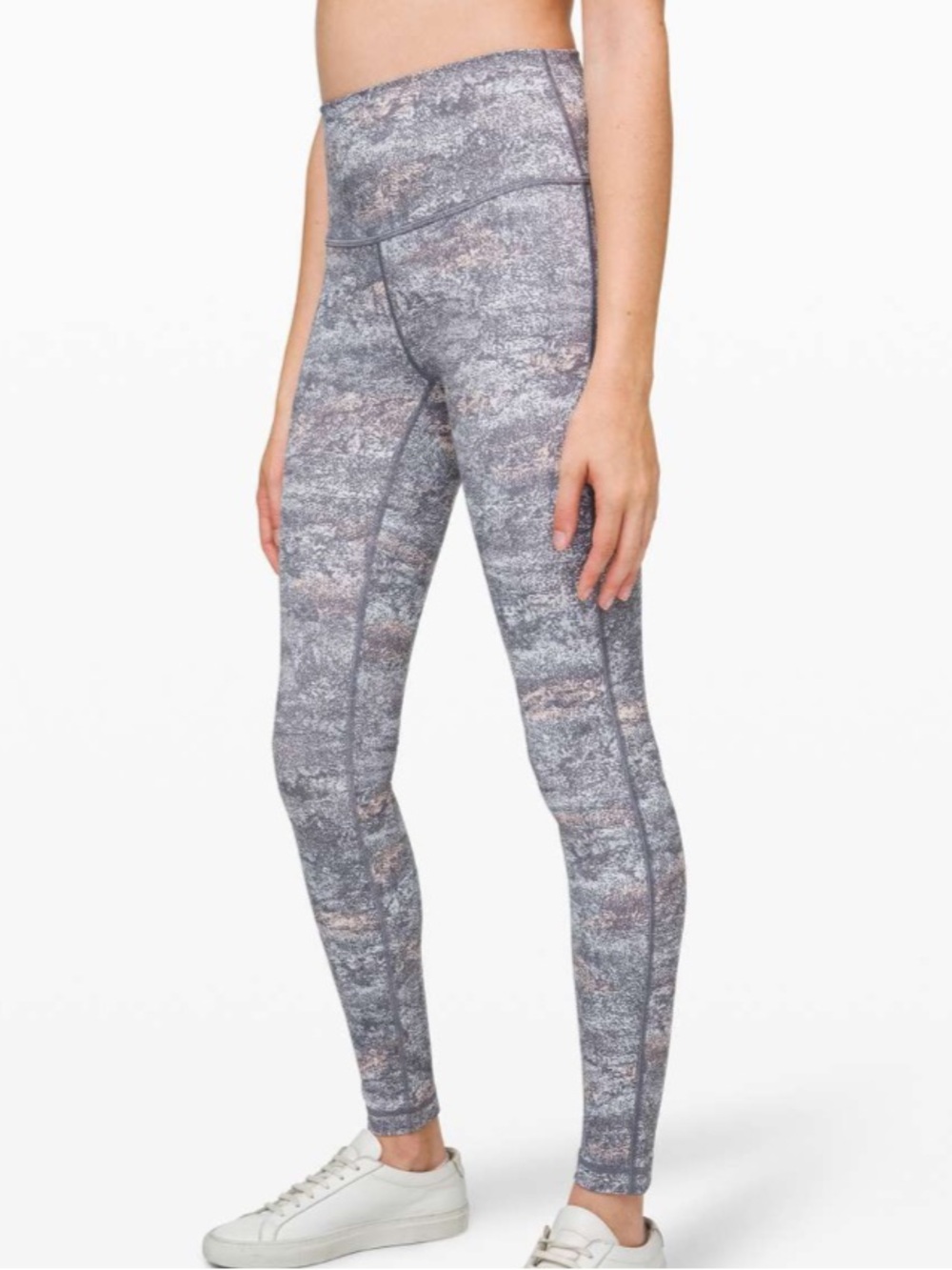 Lululemon Wonder Under high rise tight 28” full on luxtreme (frozen vista)